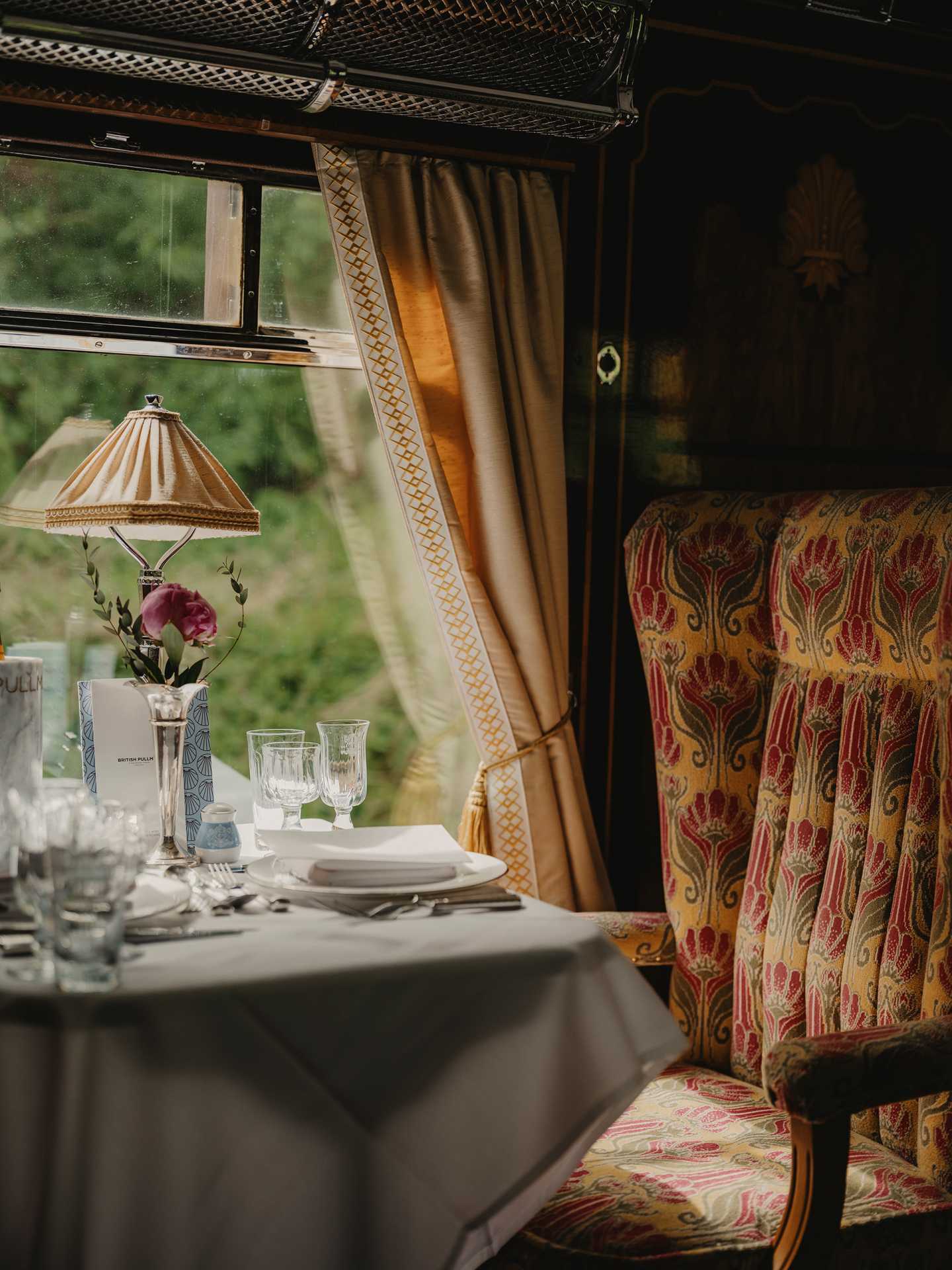 British Pullman Ibis carriage