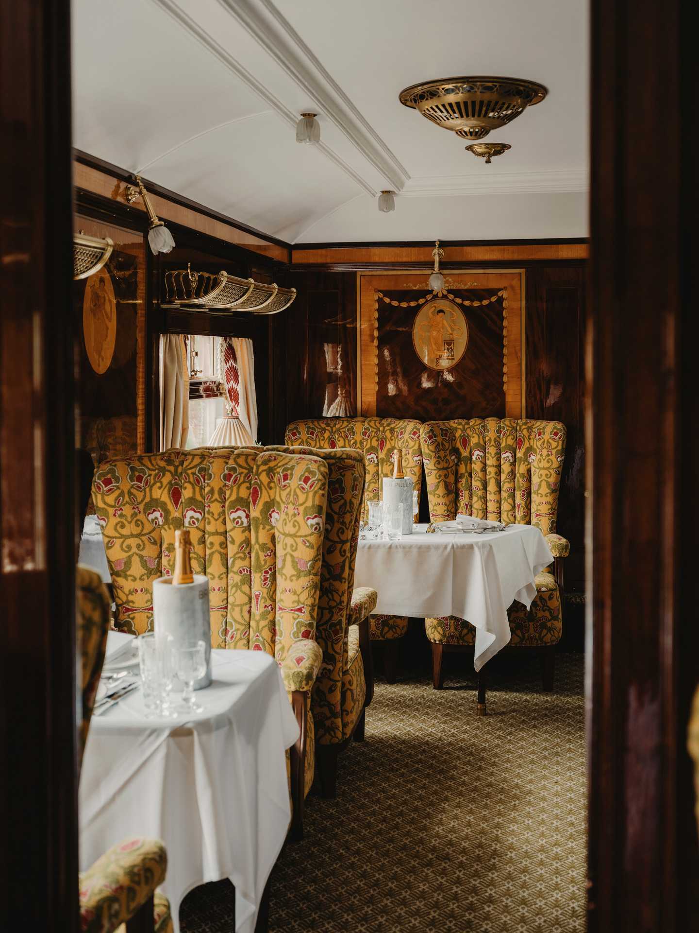British Pullman Ibis carriage