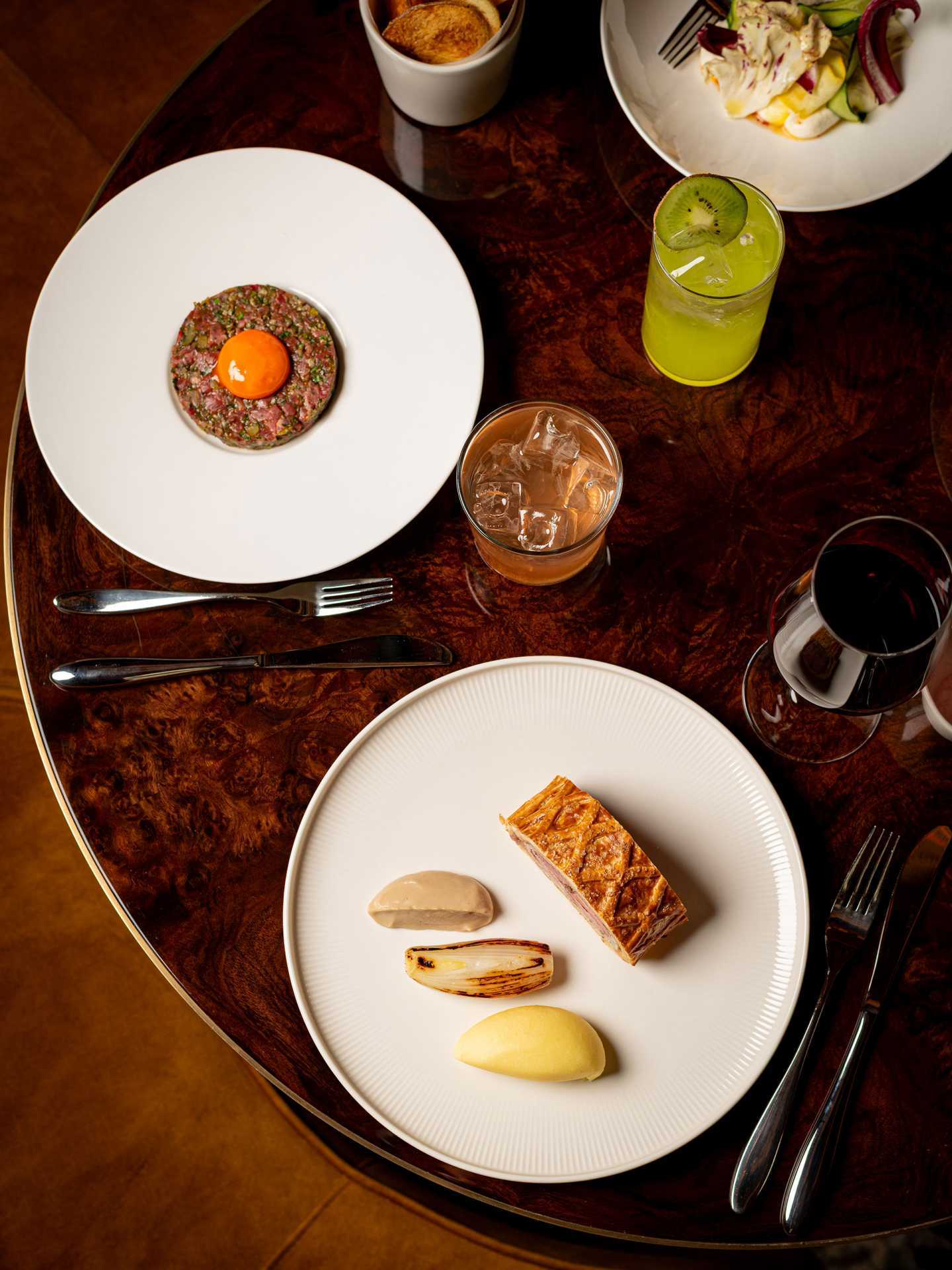 Upstairs at Ronnie's