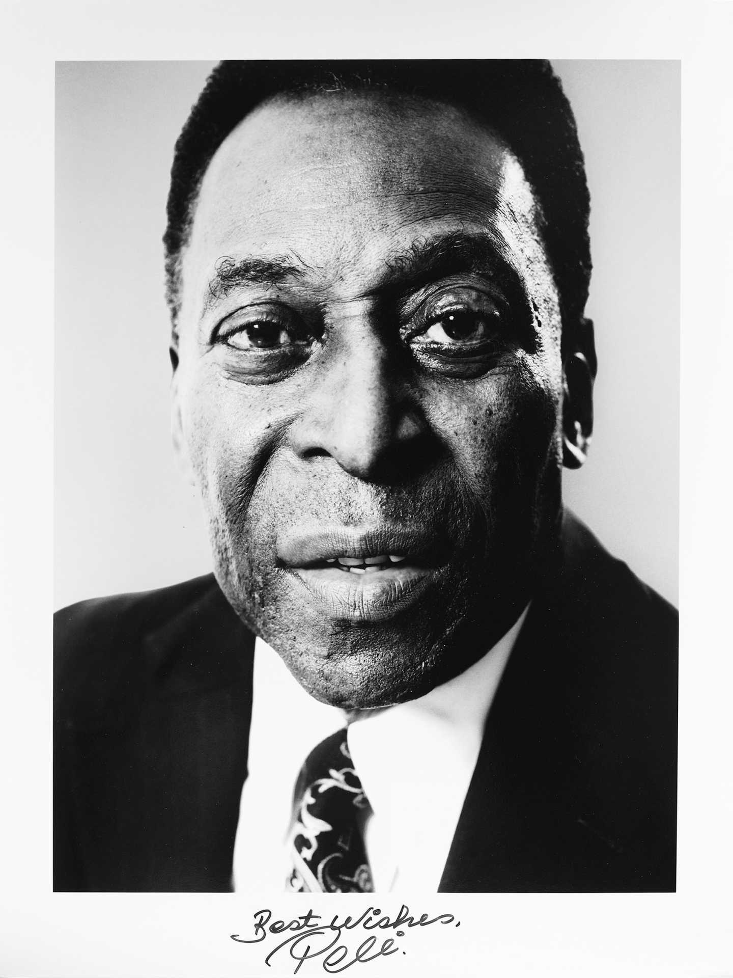 A signed print by legendary footballer Pel&eacute;, who scored in Brazil&rsquo;s wins in the 1958 and 1970 World Cup&trade; Finals