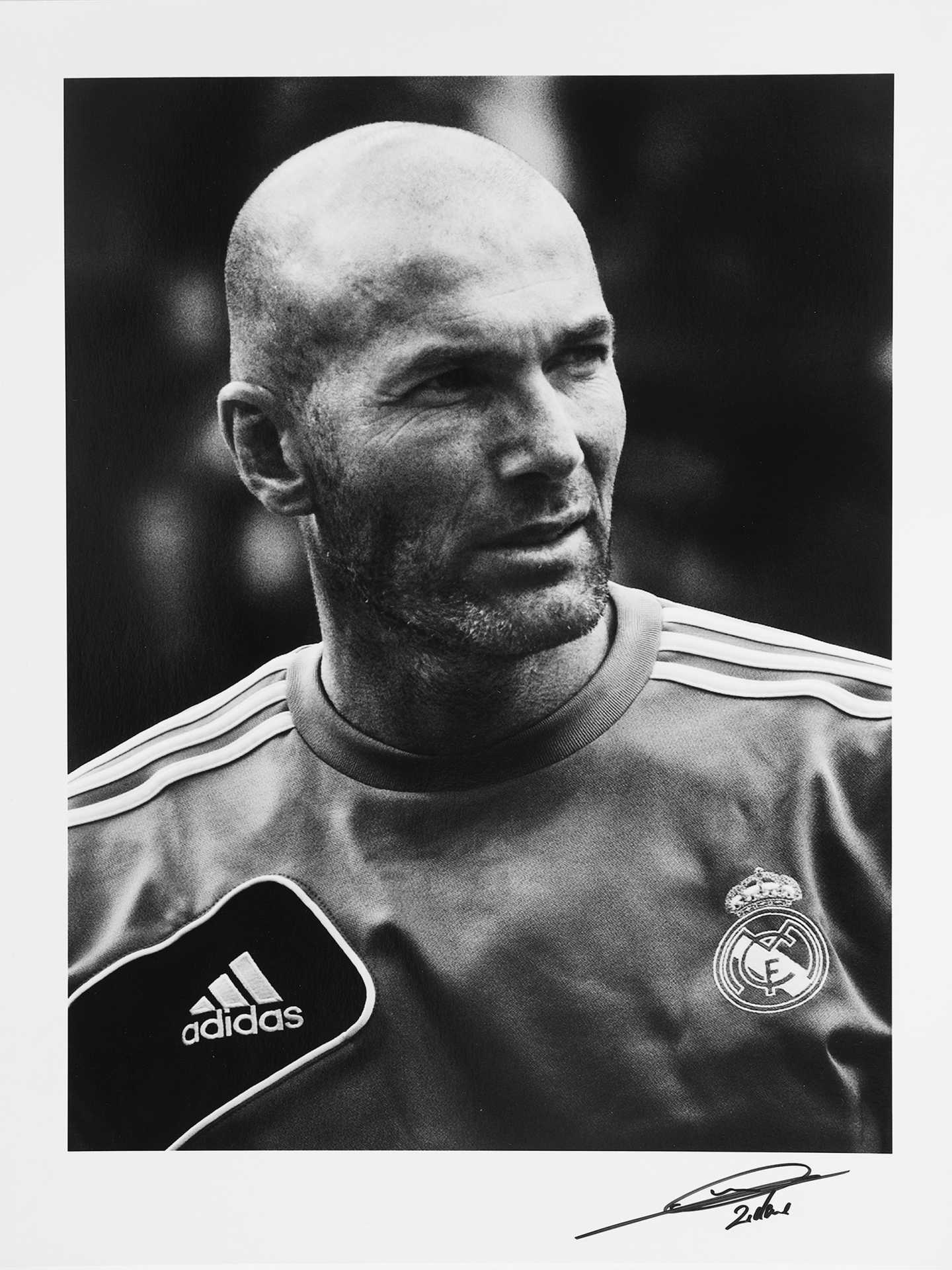 A signed print by Zinedine Zidane, who scored for France during their wins in the both the 1998 and 2006 World Cup&trade; Finals.