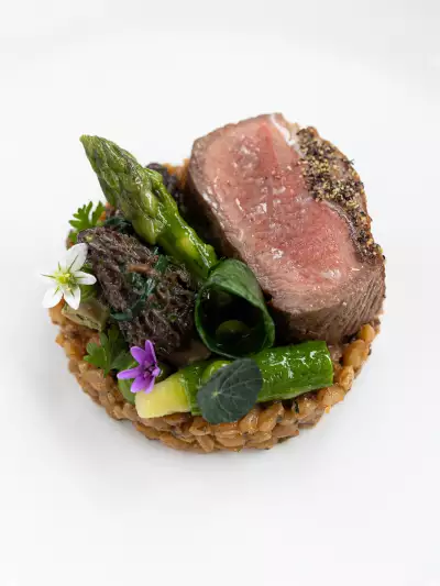 P&eacute;trus by Gordon Ramsay food