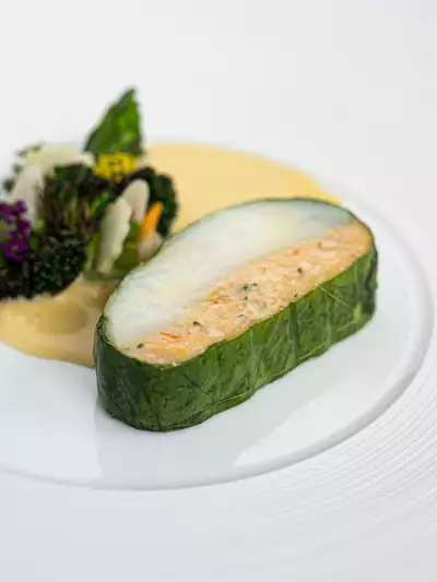 P&eacute;trus by Gordon Ramsay food