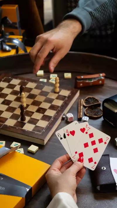 Ettinger Games Collection &ndash; luxury playing cards and dominoes