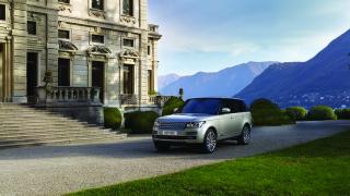 Range Rover Hybrid Long-Wheelbase Range Rover Hybrid Long-Wheelbase