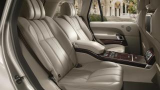 Range Rover Hybrid Long-Wheelbase Range Rover Hybrid Long-Wheelbase