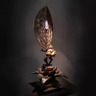 Mark Brazier-Jones sculptures
