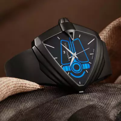 Hamilton Ventura XXL Bright Dune Limited Edition