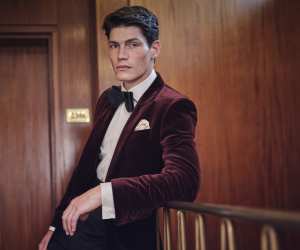 Oliver Brown black tie