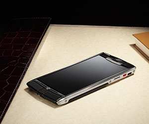 Vertu Signature Touch