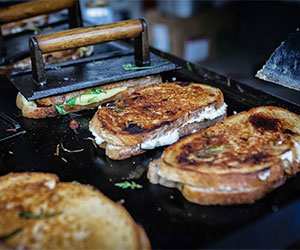 The Real Food Market at Charing Cross_1