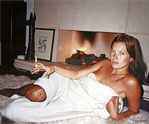 Kate Moss smoking