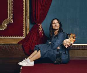Nina Conti