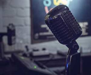 Microphone