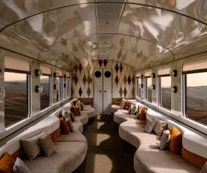 La Dolce Vita Orient Express luxury train, Wagon Bar