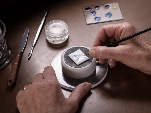 Enamel painting at Jaeger-LeCoultre watch factory Enamel painting at Jaeger-LeCoultre watch factory