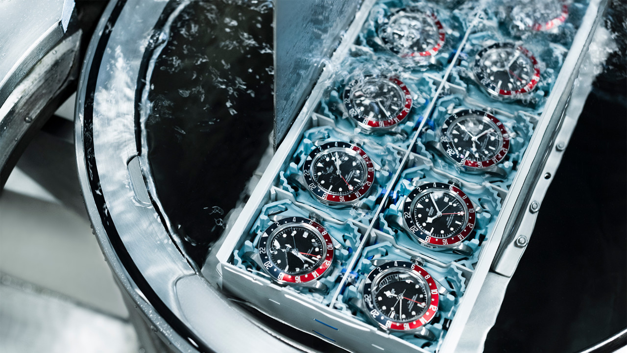 Tudor Watches water pressure test Tudor Watches water pressure test