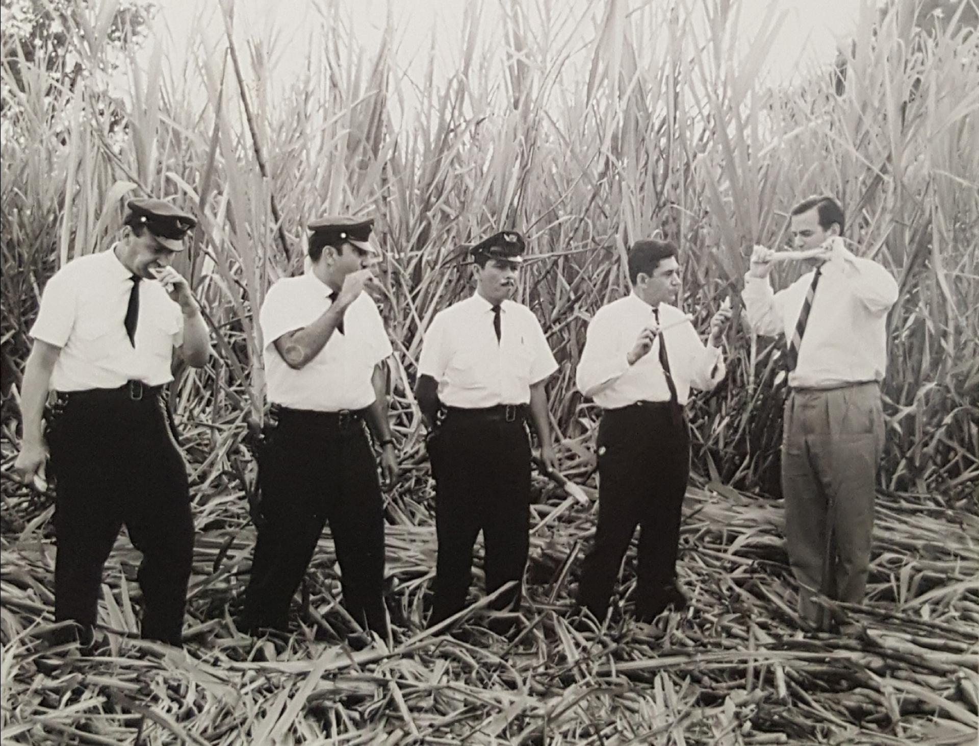 Patrick Witcomb and a four-man security team on the road to Hirardor, Colombia. Patrick Witcomb and a four-man security team on the road to Hirardor, Colombia.