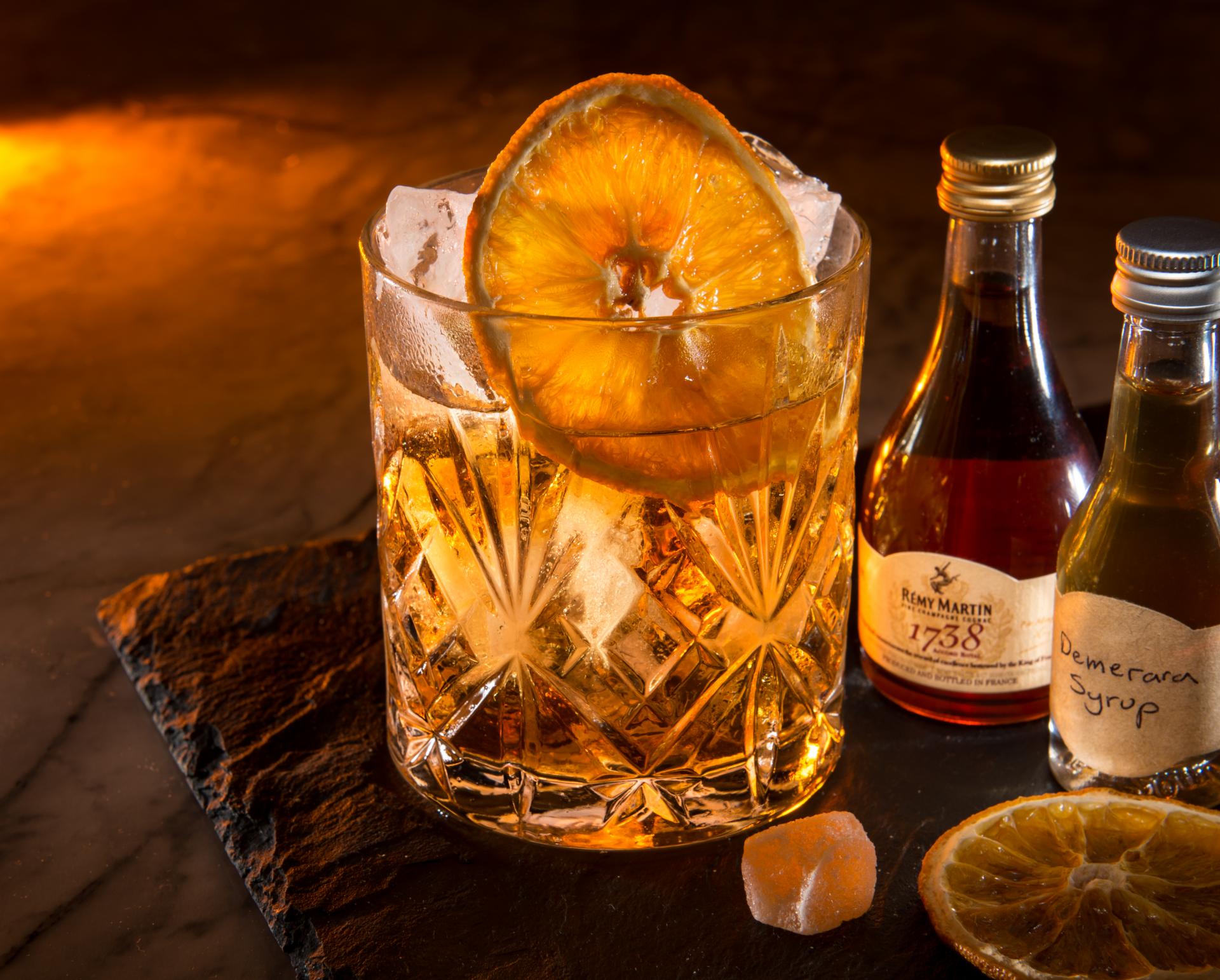 Rémy Martin old fashioned cocktail kit Rémy Martin old fashioned cocktail kit