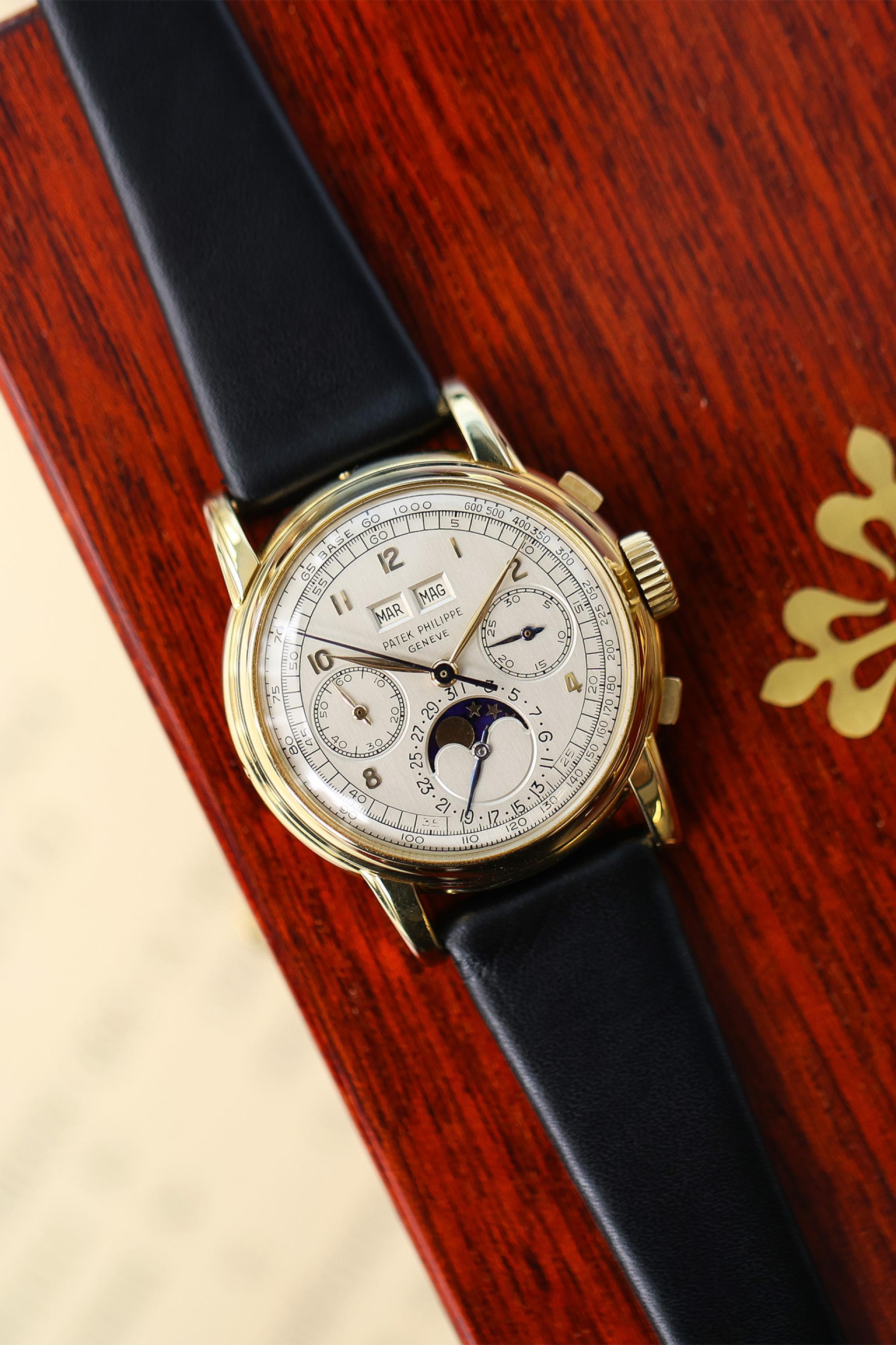 Patek Philippe Ref.2499 Perpetual Calendar watch Patek Philippe Ref.2499 Perpetual Calendar watch