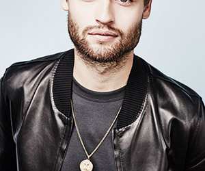 Douglas Booth