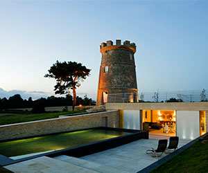 The Round Tower castle in Square Mile property round up