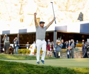 Bryson Dechambeau US Open winner 2020, Winged Foot 18th green