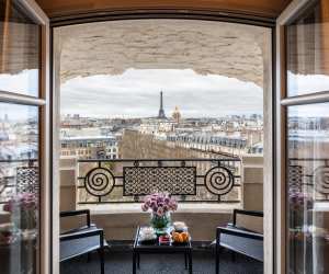 L'Amour suite at the Hotel Lutetia in Paris