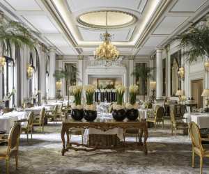 Four Seasons George V Paris