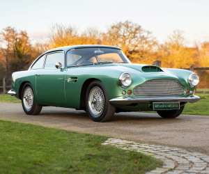 Aston Martin DB4 Series II