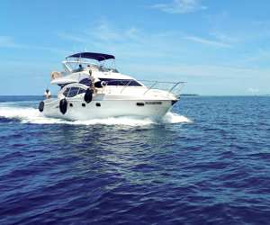 Motoryacht
