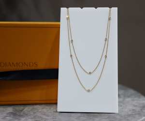 18k gold 77 Diamonds necklace