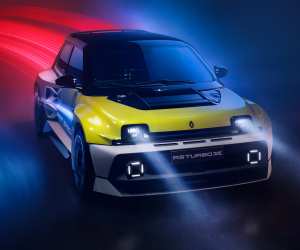 Renault 5 Turbo 3E lead