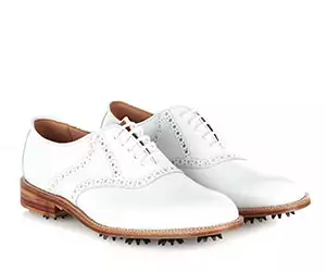 Golf shoe
