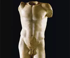Investing in antiquities