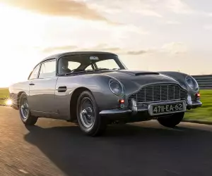 Aston Martin DB5 Goldfinger Continuation