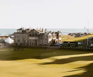 Playing the Old Course, St Andrews