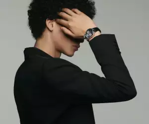 Fiona Krüger x Tasaki watch
