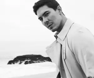 Lewis Tan