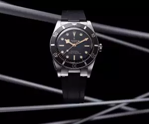 Black Bay 54