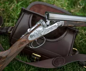 Holland & Holland shotgun