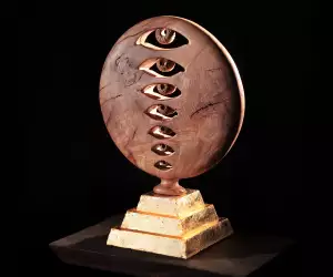 Mark Brazier-Jones sculpture