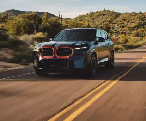 BMW XM Red Label