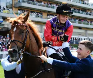 Horses racing at Royal Ascot