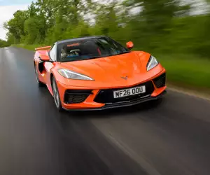 Corvette Stingray 2026